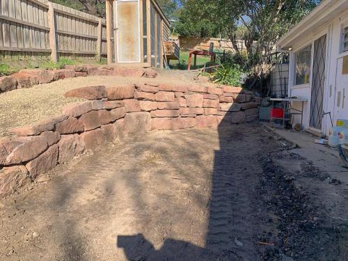 Mudstone Rock Wall