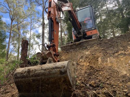 Hitachi Excavator 